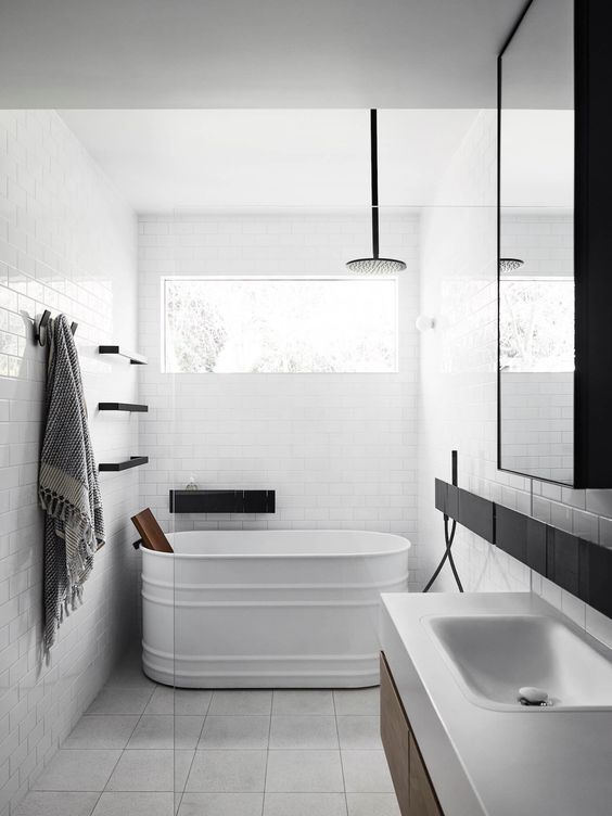 25 Black Bathroom Hardware Ideas to Make Your Restroom Pop
